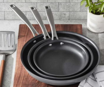 Member's Mark 3-Piece Hard Anodized Fry Pan Set ‼️product has scratches and stains ‼️