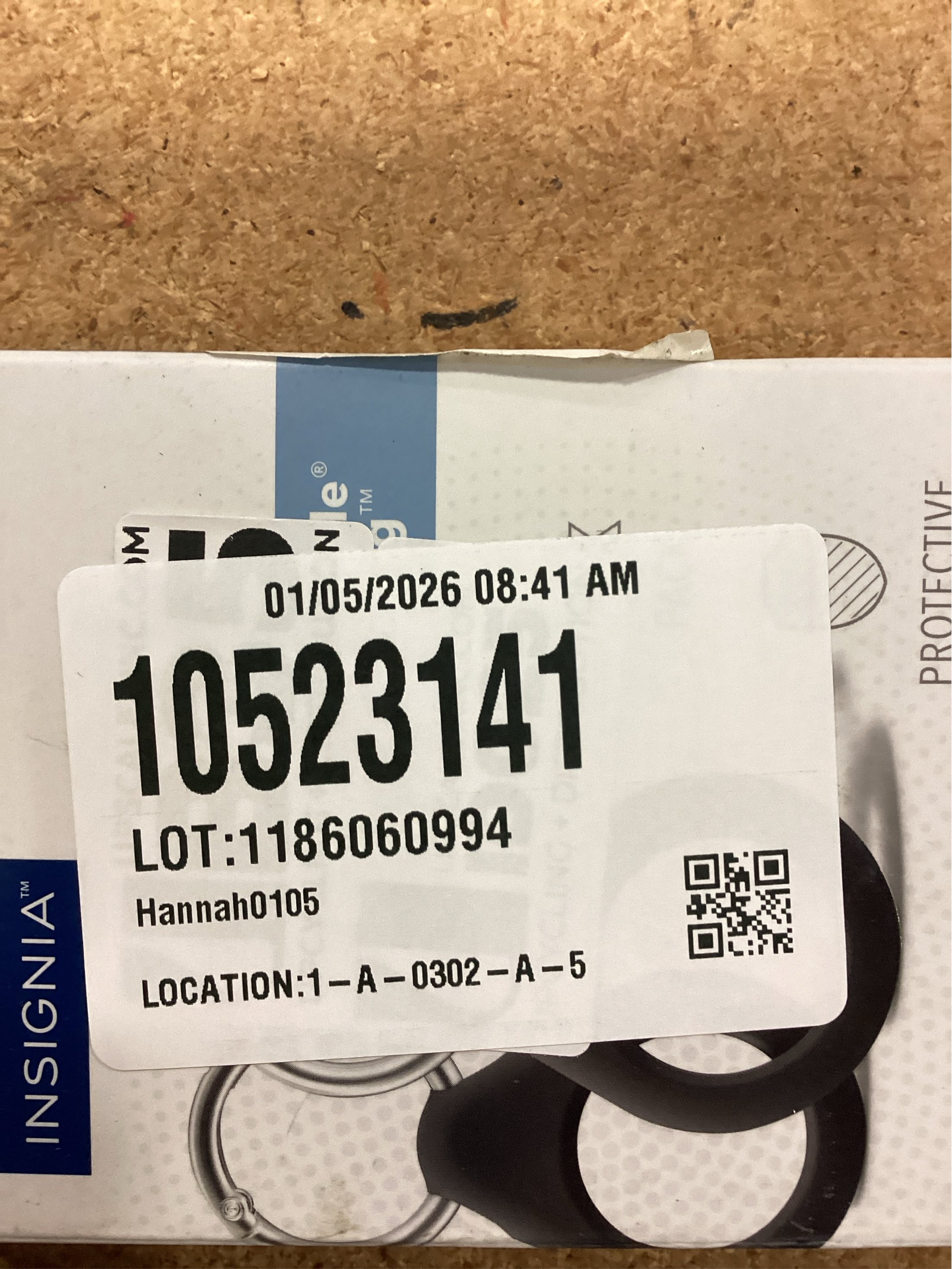 Insignia - Key Ring Case for Apple AirTag (2-Pack) - Black