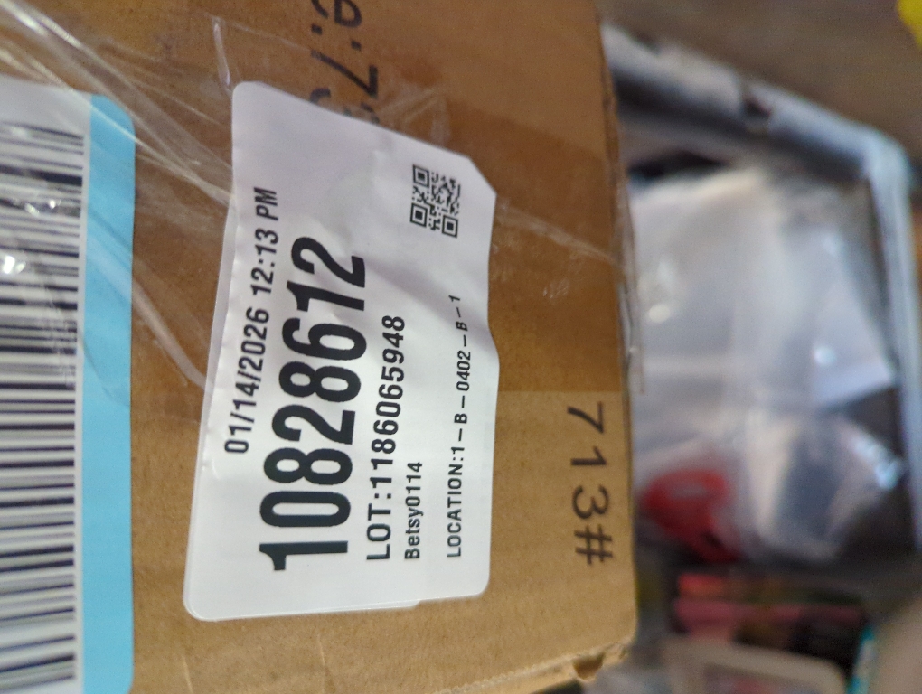 Sliner Christmas Tabletop Centerpiece 30 Inch Poinsettia Candle Holder with 5 Bullet Head LED Flameless Long Candle Artificial Christmas Table Decorations for Home Party, Not Include Battery