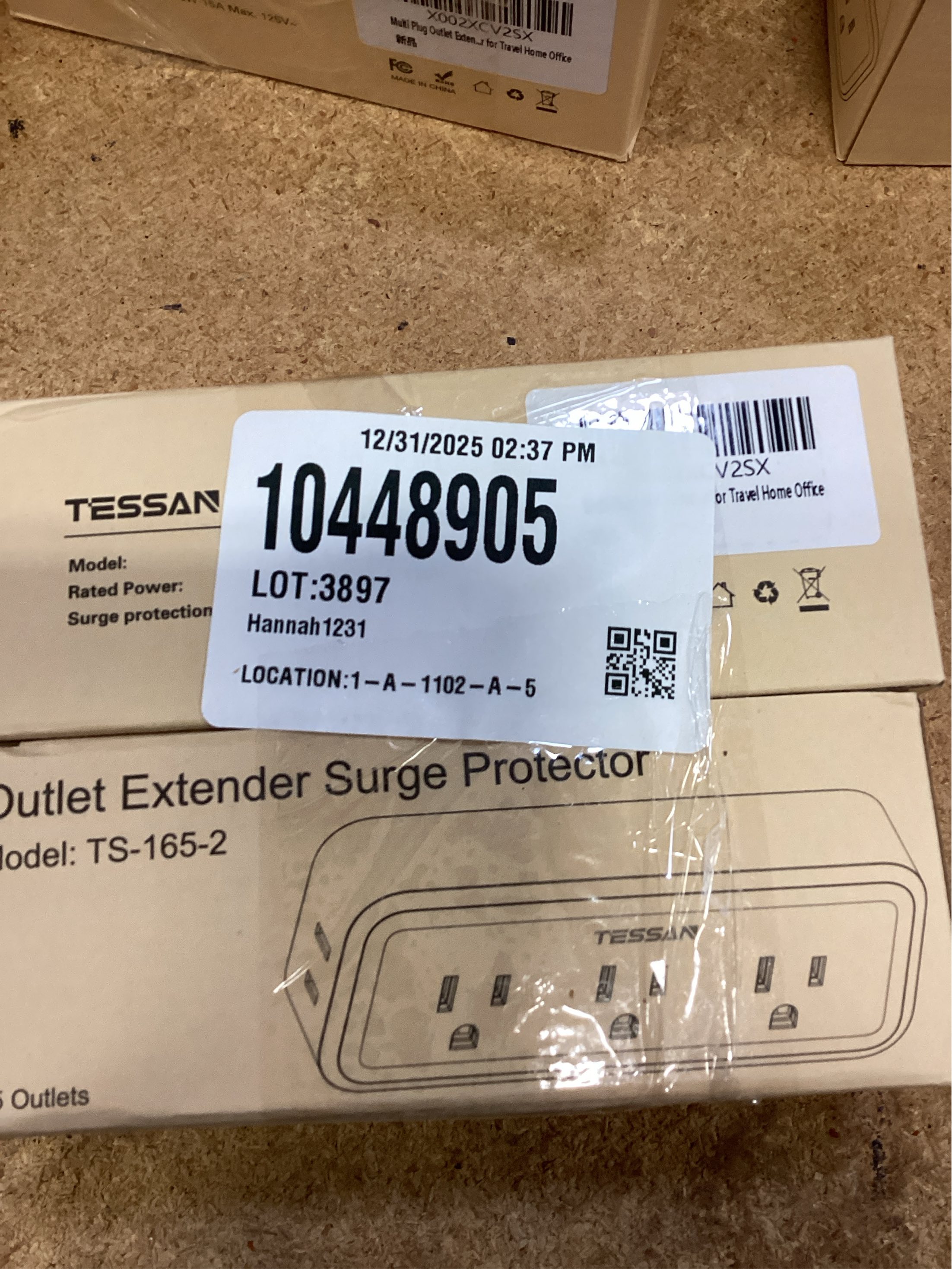 2 pack Multi Plug Outlet Extender, TESSAN Surge Protector Wall Plug Splitter with 5 Electrical Outlet Expander, Multiple Plug Adapter for Travel Home Office