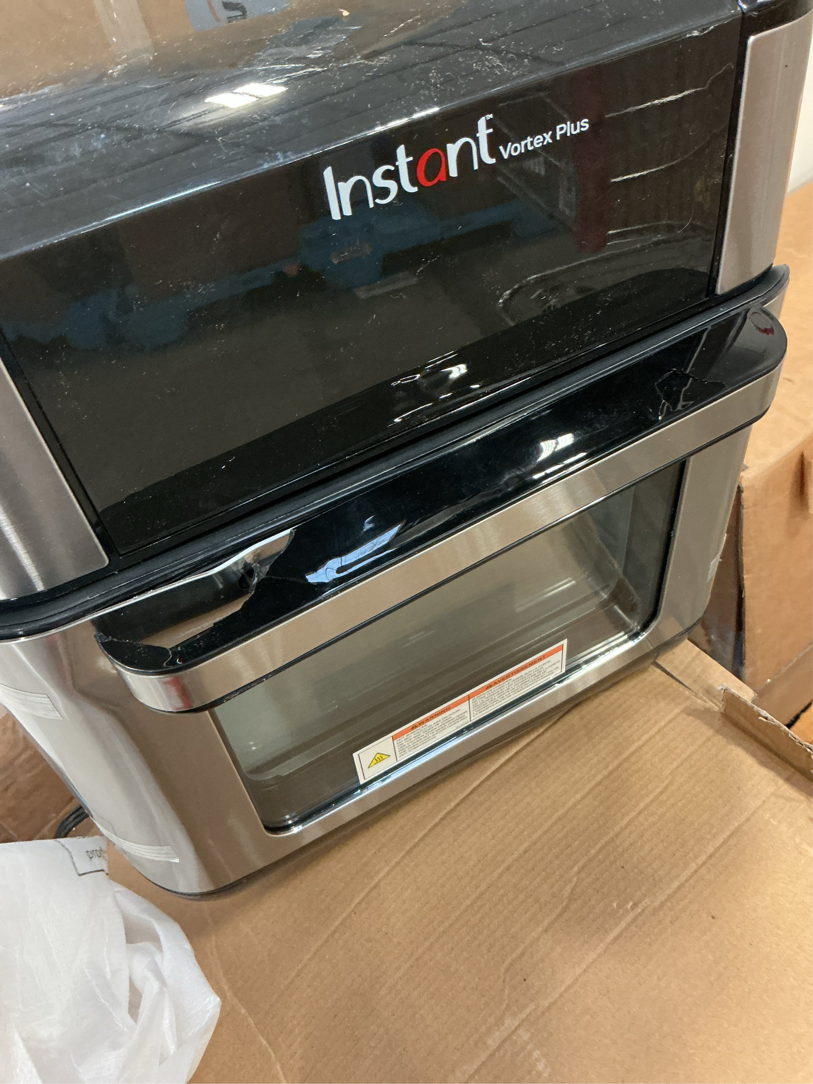 Instant Vortex Plus Black/Silver 10 qt Programmable Digital Air Fryer Oven