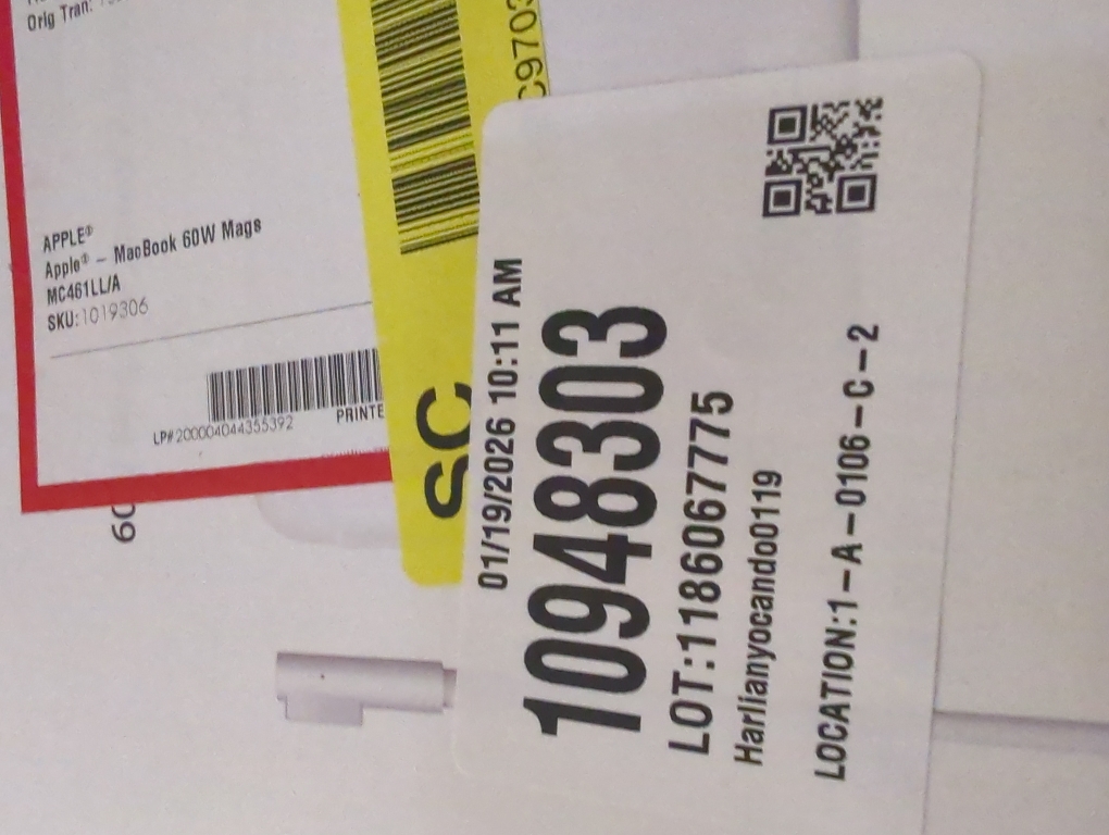 Apple 60W MagSafe Power Adapter (for previous generation 13.3-inch MacBook and 13-inch MacBook Pro)