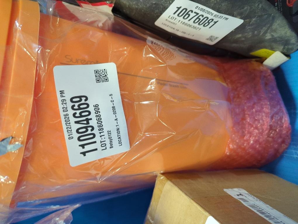 Trash Can Foot Pedal Garbage Cans Bin Dustbin Storage Buckets with Cover Plastic,Compatible for Home Bathroom Cleaning Tools(Orange)