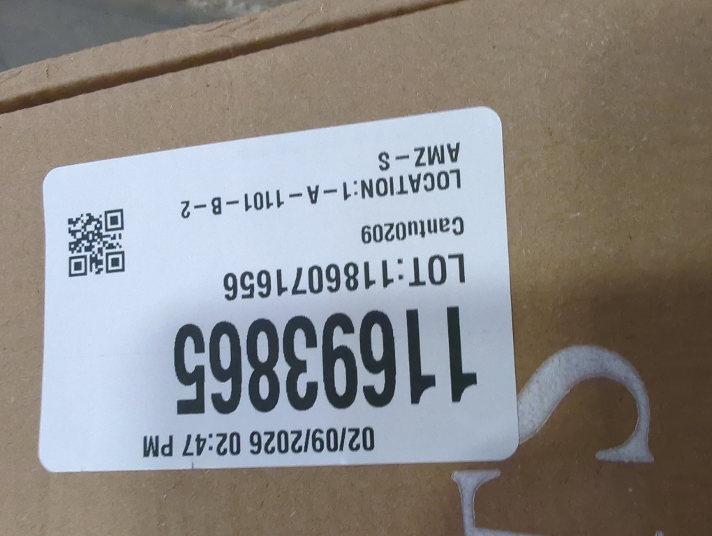 SLKQG Linen-Look Placemats Set of 8, Heat Resistant & Machine Washable Double-Layered Cloth Placemats for Dining Table, Indoor/Outdoor Use, Non-Slip Kitchen Table Mats (8, Light Linen)