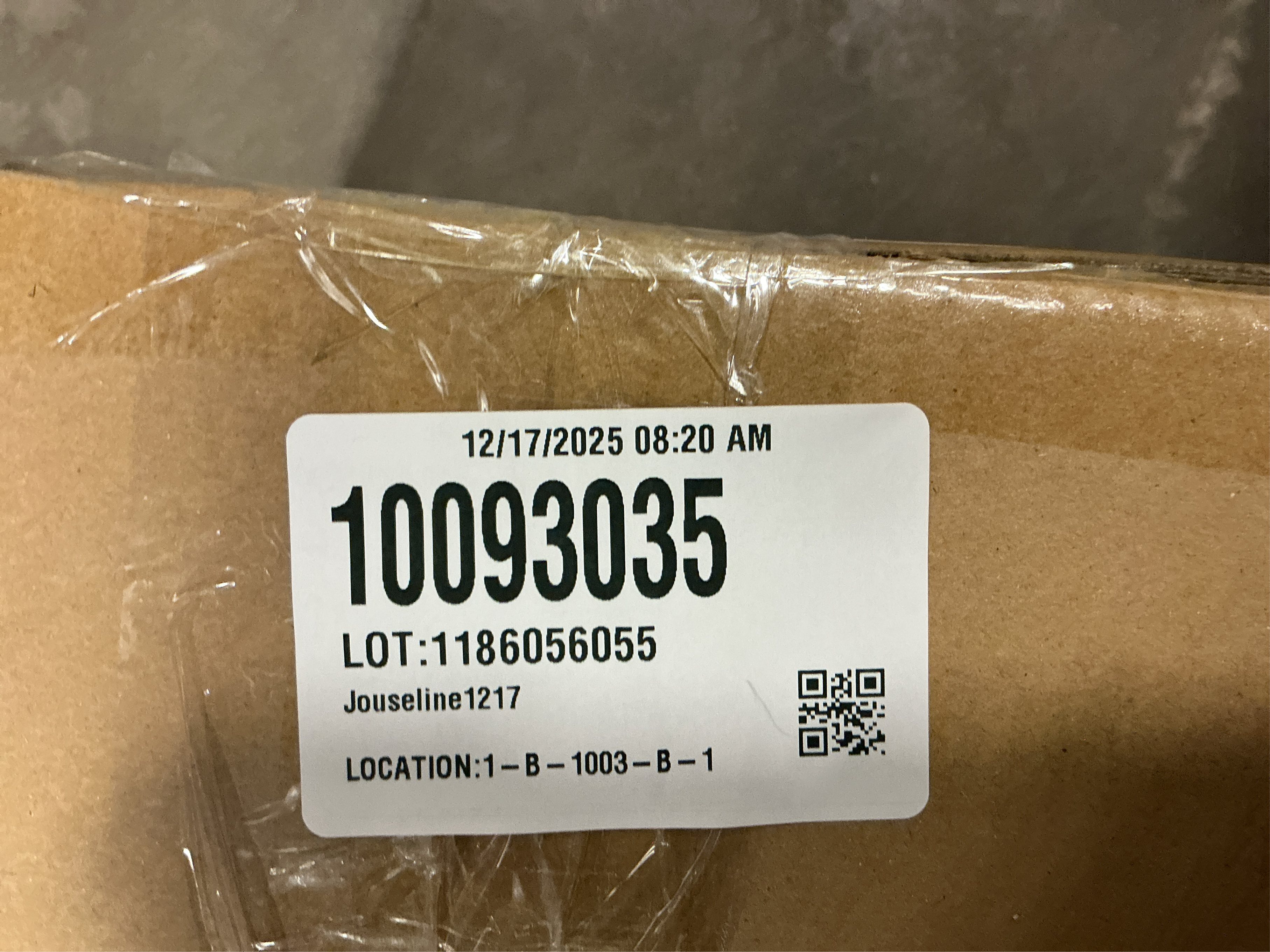 V10 10000A Car Jump Starter, Portable Power Station Backup Lithium Battery，12V/24V Heavy Duty Truck Jump Starter Battery Pack, Power Bank for Outdoors Camping Travel Hunting Blackout