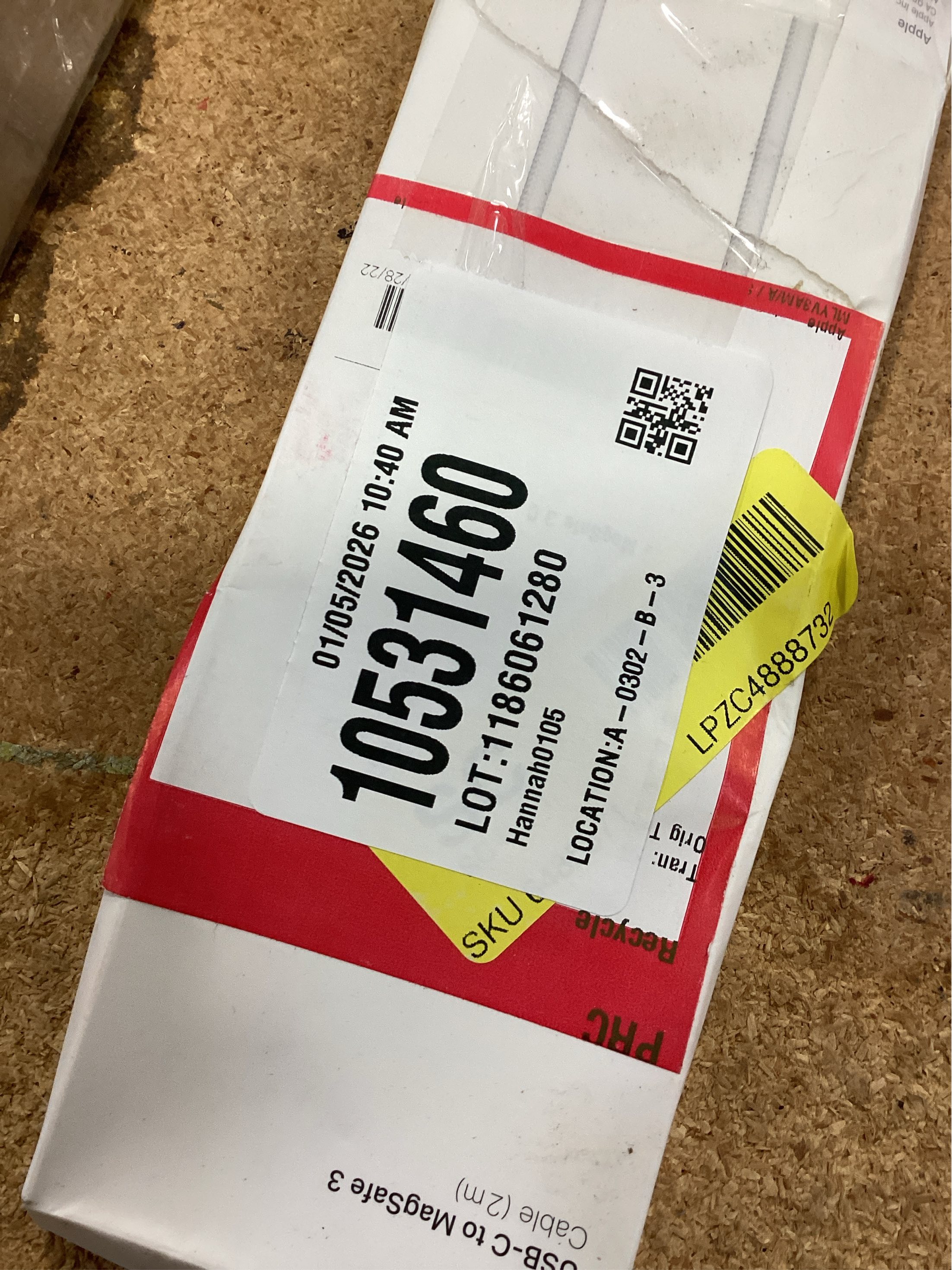 Apple USB-C to Magsafe 3 Cable (2 m)