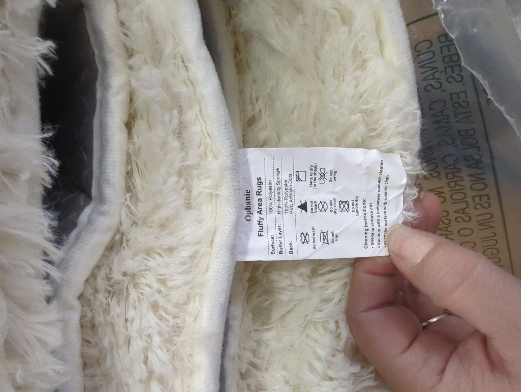 Ophanie 6x9 Area Rugs, Upgrade Non-Slip Fluffy Soft Rugs for Living Room, Large Shag Ivory Fuzzy Plush Rug, Shaggy Big Carpets for Bedroom, Kids Boys Girls Dorm Nursery Home Decor Aesthetic