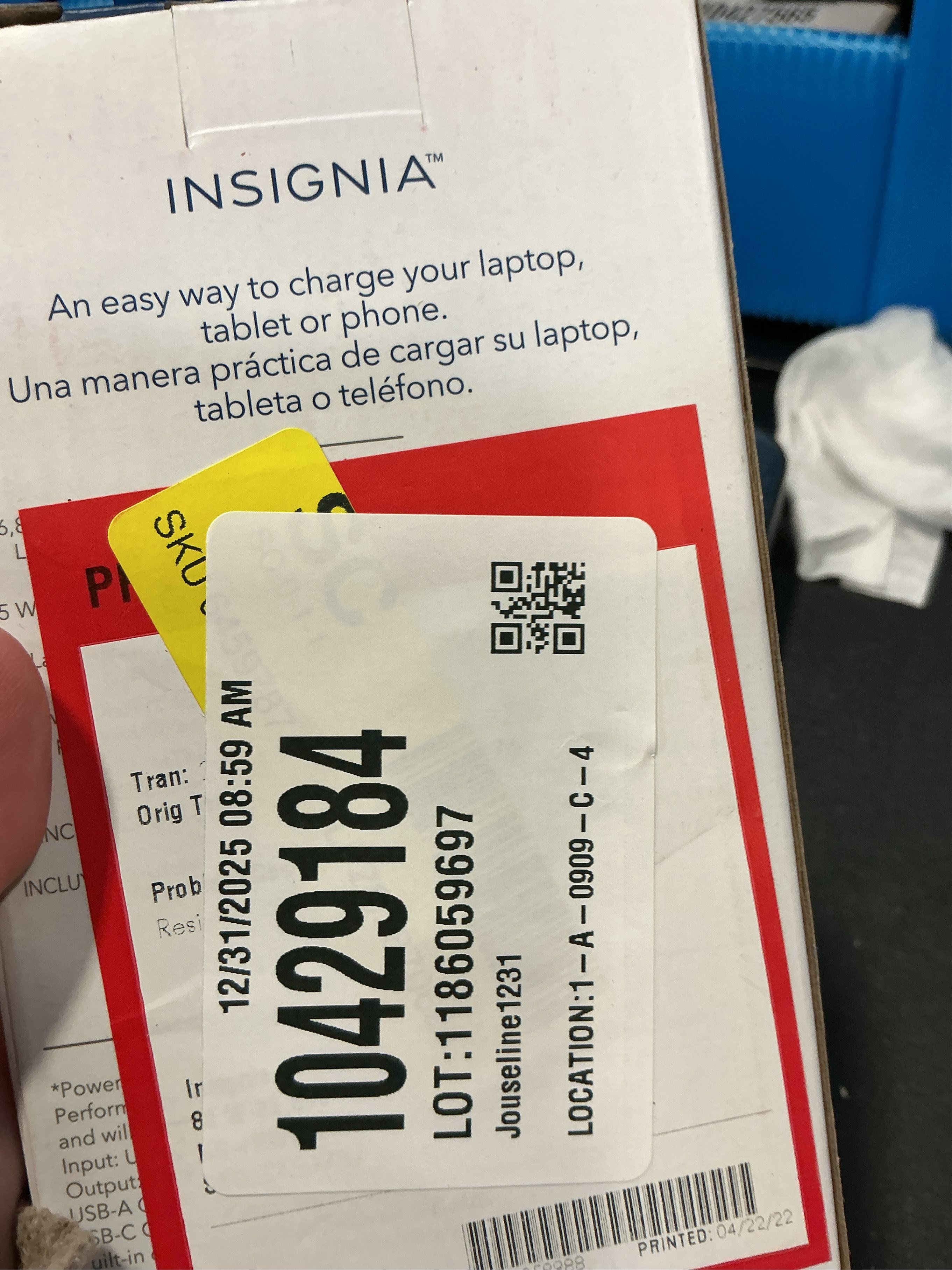 Insignia™ - 80 W 26,800 MAh Portable Charger for Most USB-C Laptops - Black