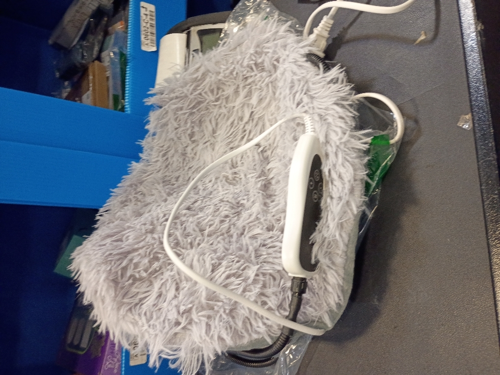 Cat Plush Mat Cat Heating Mat Plush Four Seasons USB Charging Interface Pet Electric Blanket Heating Pad Mat for Small Dogs Cats (Silver Gray)