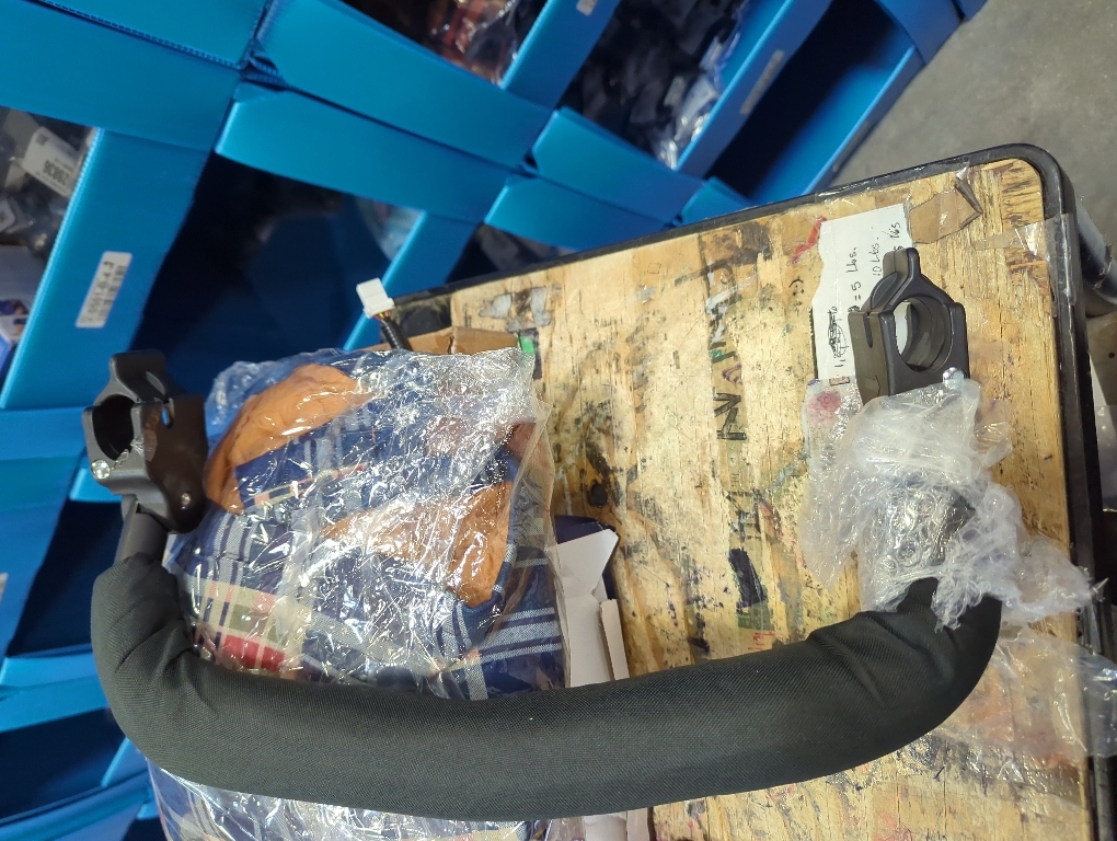 Universal Stroller Middle Armrest Stroller Handle Adjustable Stroller Bumper Bar Armrest Handle Crossbar Wheelchair Handlebar Armrest Handle Accessories Extender Railing Guardrail Angle Rod