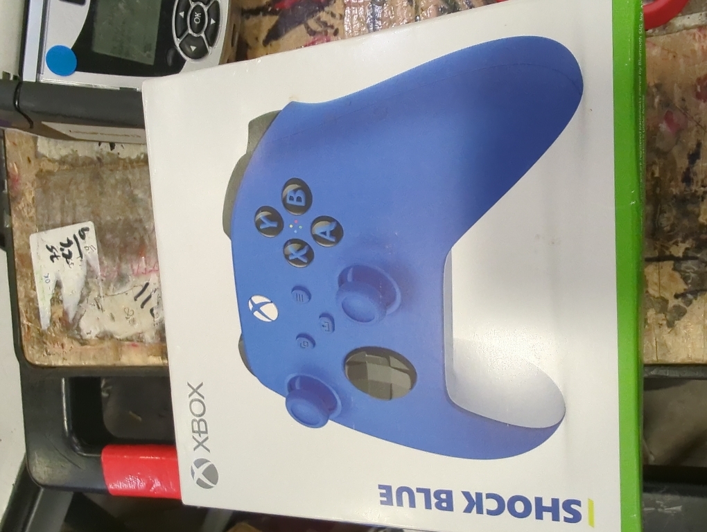 Xbox Wireless Gaming Controller (2025) – Shock Blue – Play on Xbox, Windows, Android, iOS, FireTV Sticks, Smart TVs, VR Headsets