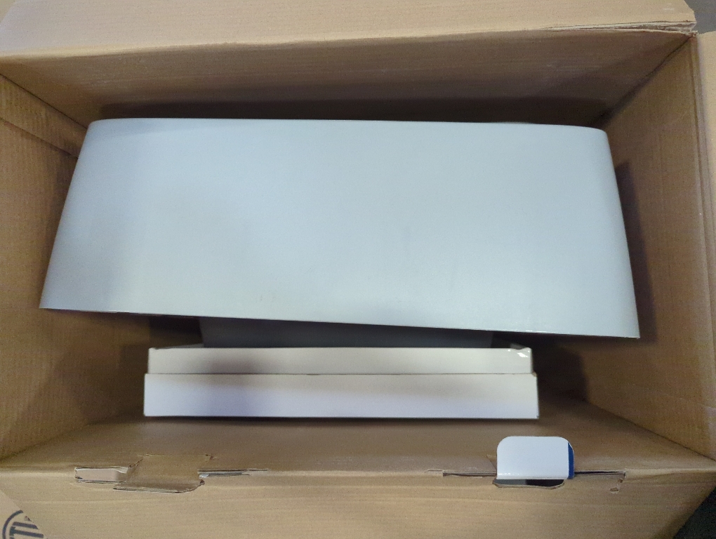 PetSafe Legacy ScoopFree Crystal Pro Self-Cleaning Automatic Cat Litter Box - Front-Entry Motion-Sensing Cat Box with Integrated Health Counter - Includes 1 Disposable Crystal Litter Tray