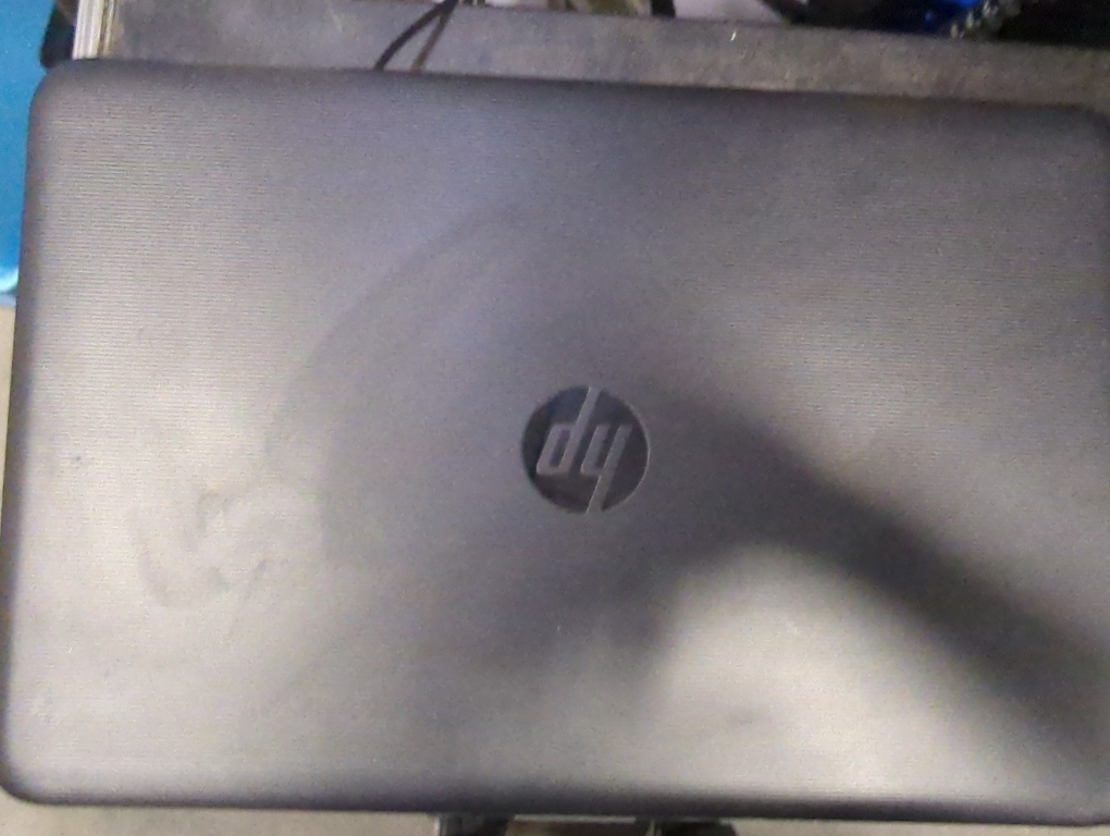 hp laptop model 15 ay071nr