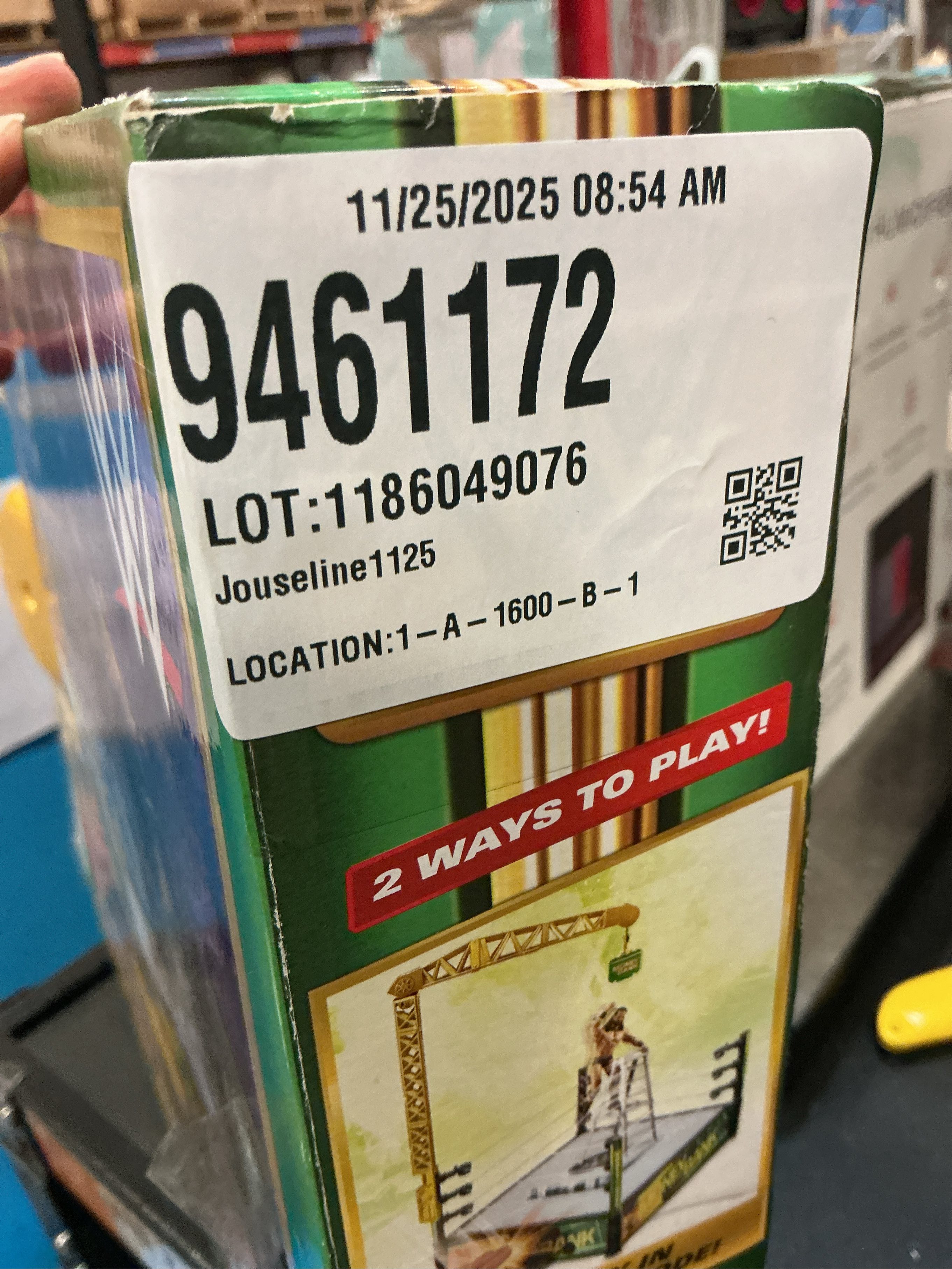 Mattel WWE Money in The Bank Cash-in Ring Playset with 2 Play Modes & 40  Sounds & Phrases, Includes Launcher Crane, Ladders & Briefcase, 13-Inch x 20-Inch