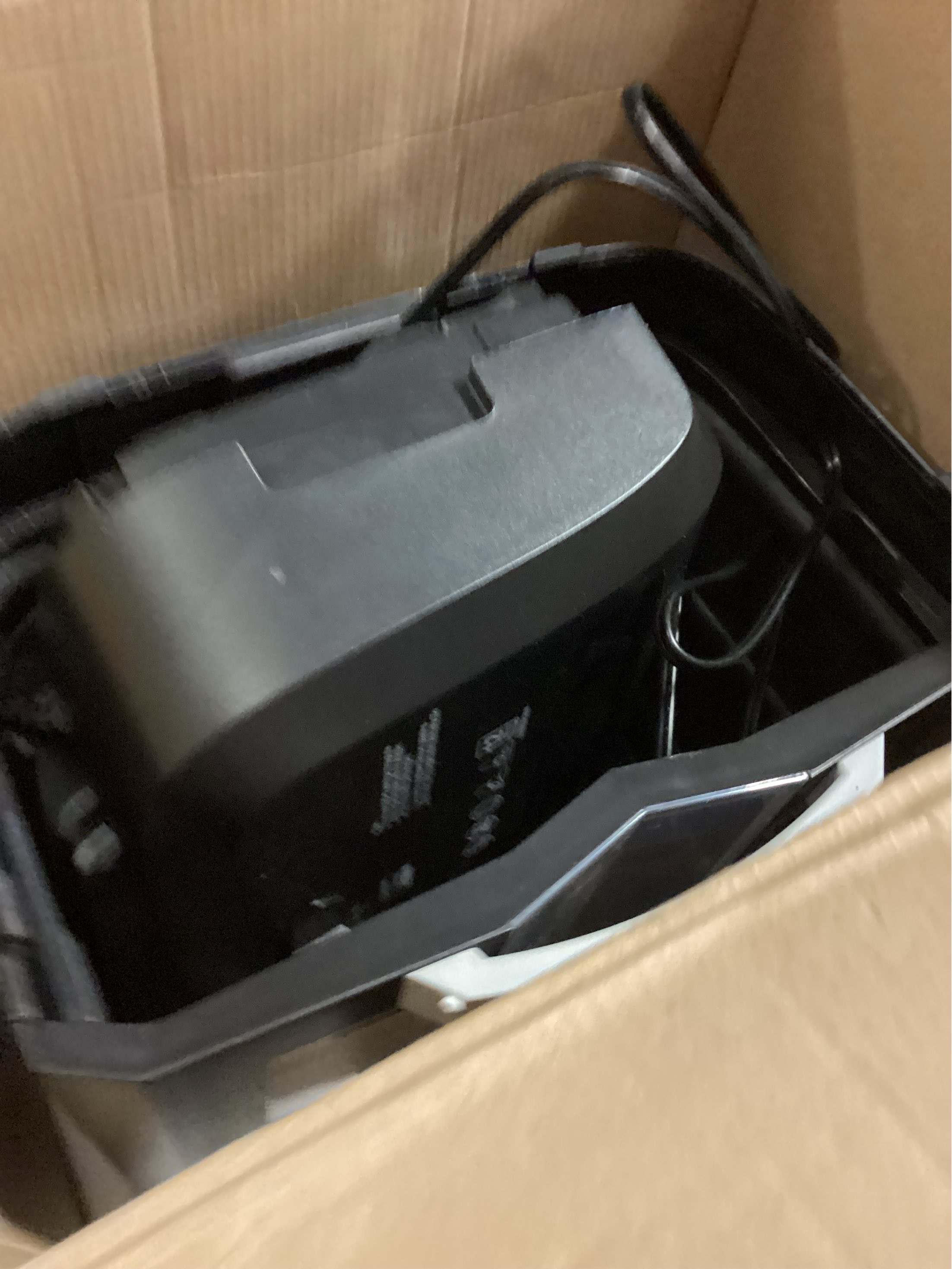 Bonsaii 12-Sheet Micro Cut Shredders for Home Office, 60 Minute P-4 Security Level Paper Shredder for CD, Credit Card, Mails, Staple, Clip, with Jam-Proof System & 4.2 Gal Pullout Bin C266-B