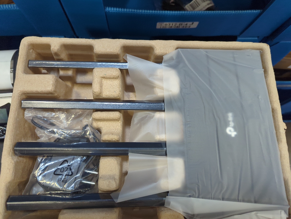 TP-Link AC1200 Gigabit WiFi Router (Archer A6) - Dual Band MU-MIMO Wireless Internet Router, 4 x Antennas, OneMesh and AP Mode, Long Range Coverage