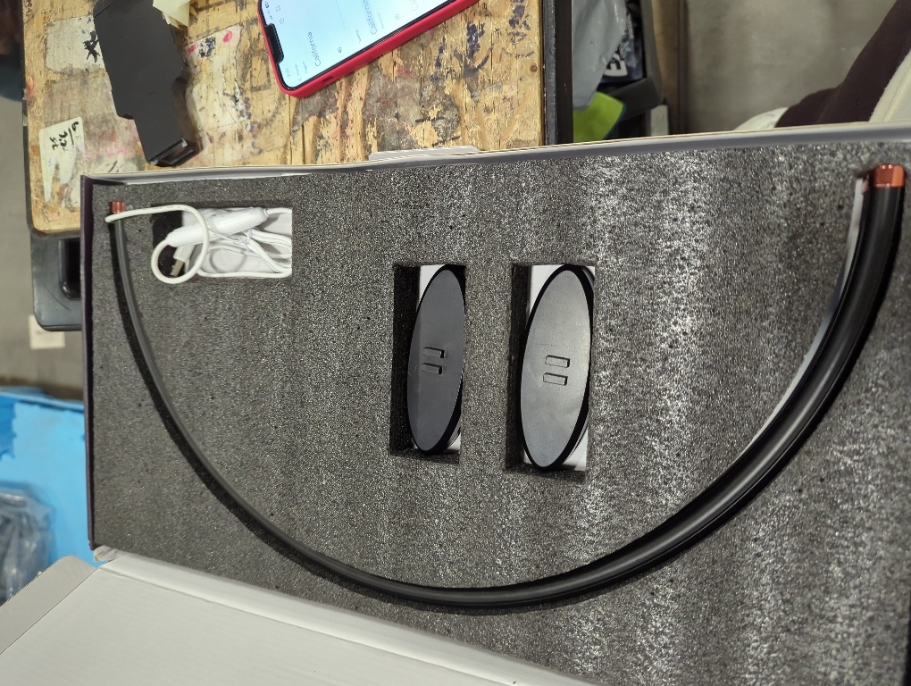 welltell Small Half Moon Light for Nail Desk Moon Light Nail Tech Half Moon lamp Color Temperature 3500K-6500K USB Powered for Personal DIY Manicure Handicraft Lighting (16in-Black)