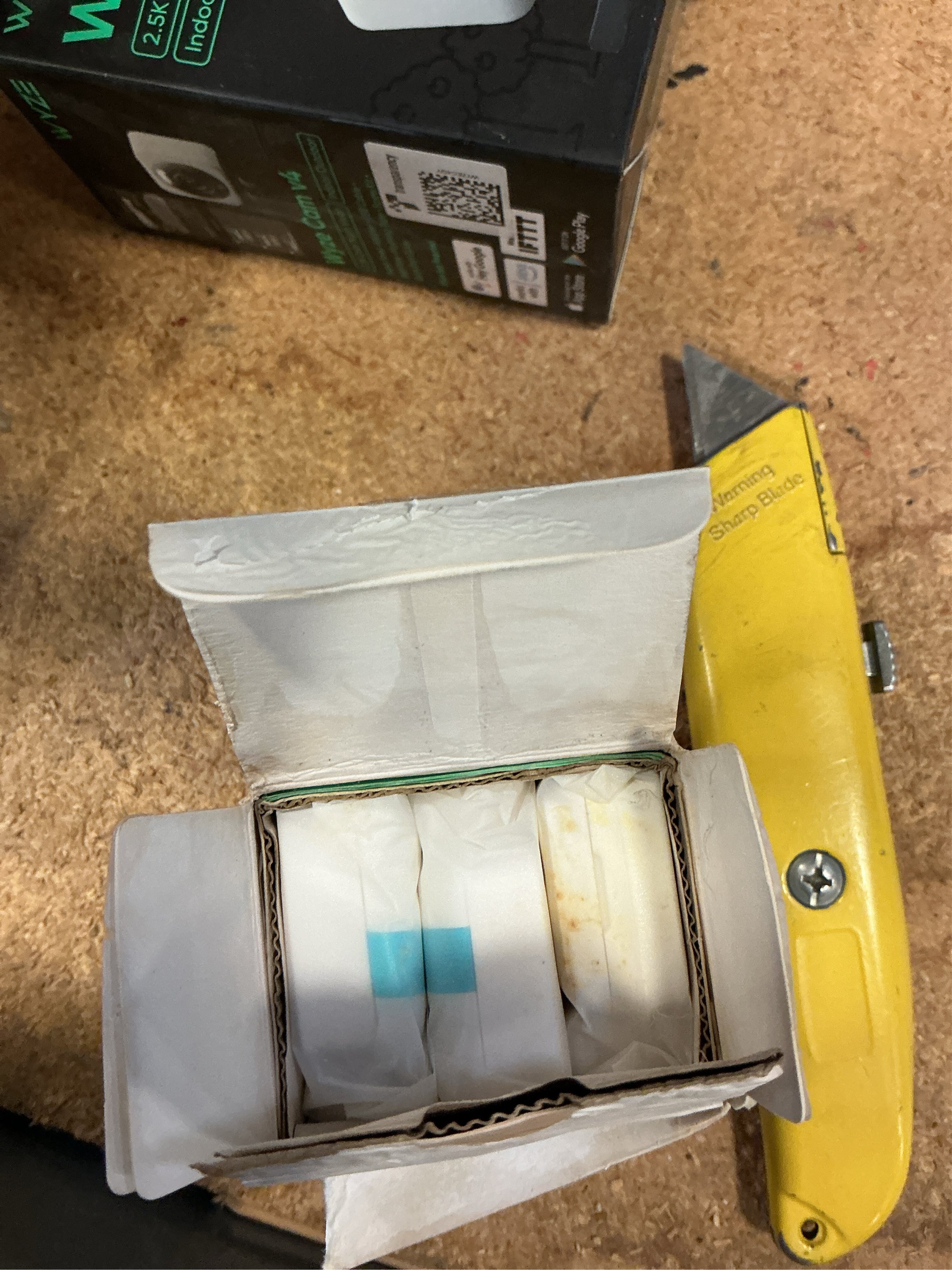 Wyze Home Security System Entry Sensor - Window and Door Entry Protection (3-Pack)