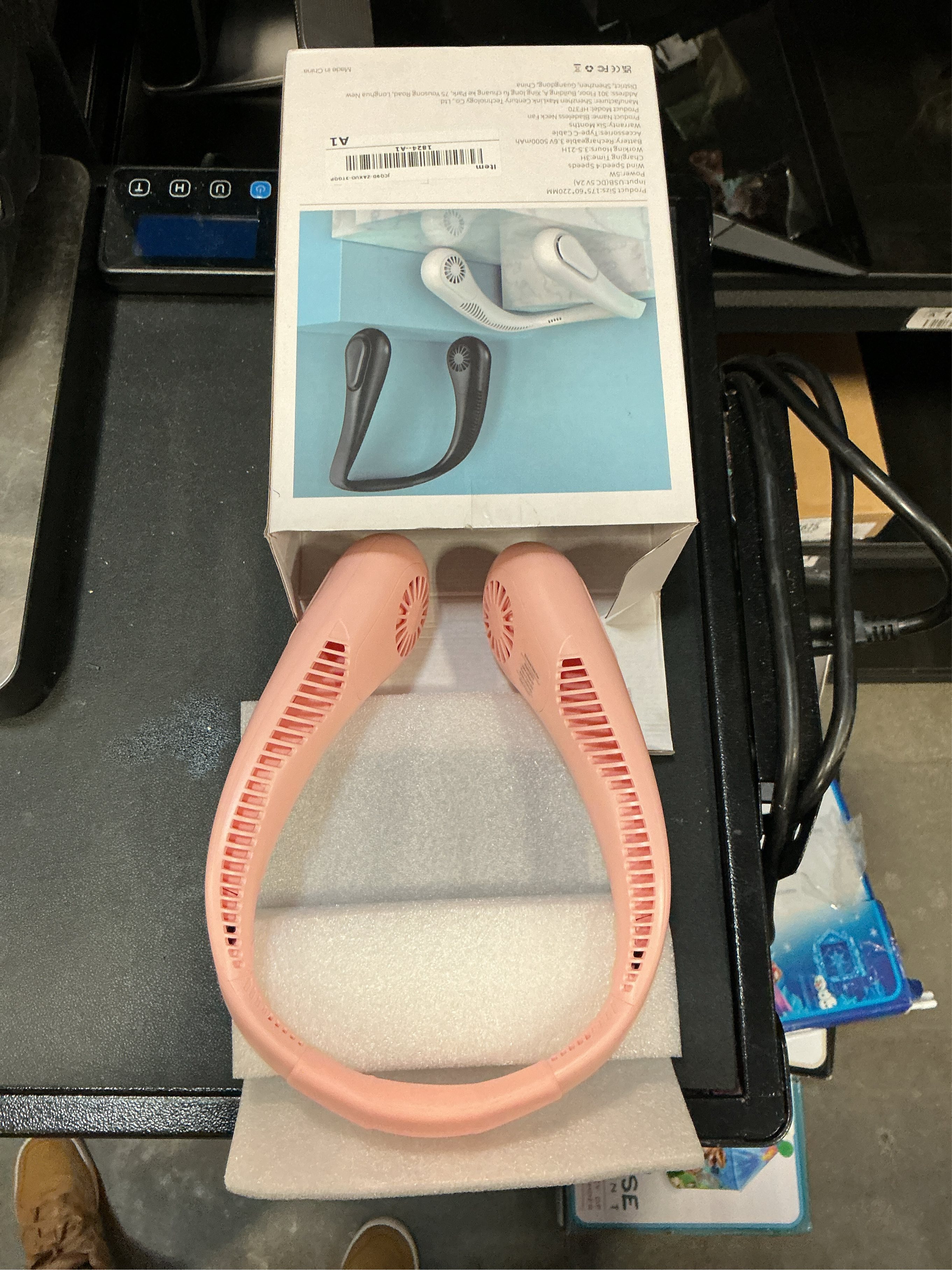 Neck Fans Portable Rechargeable, 5000mAh Bladeless Neck Fan, Max.10H Work Time, 3 Speeds Hands-Free Wearable Personal Fan for Home Workout Travel