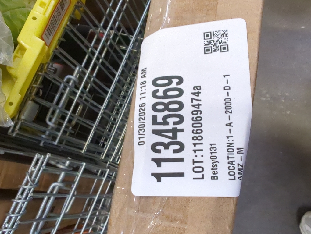 Cumbor 29.7-46 Baby Gate for Stairs, Toddler Safety Essentials for The House, Auto Close Dog Gate for Doorways, Mom's Choice Awards Winner-Easy Install Pressure Mounted Pet Gates for Dogs, White