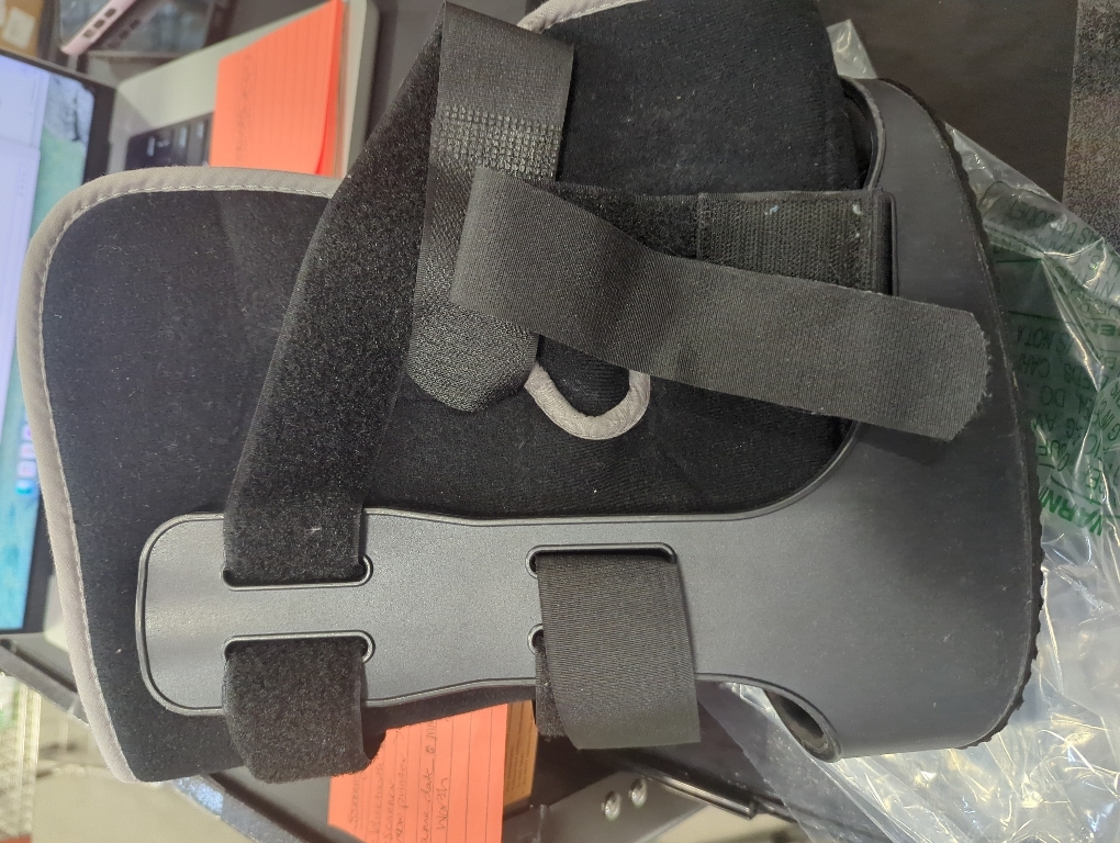 Pediatric Walking Boot For Kids - Sprained Ankle Pediatric Ankle Brace - Kids Walking Boot - Fits Children Ages 6.5-8 Years Old