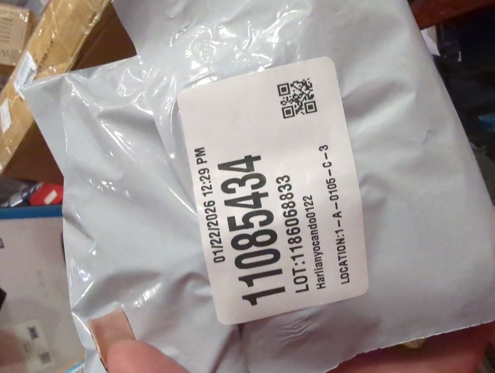 4 PCS Berenson 9004-4026-P 56 mm Contemporary Advantage Two CC Polished Chrome Edge Pull