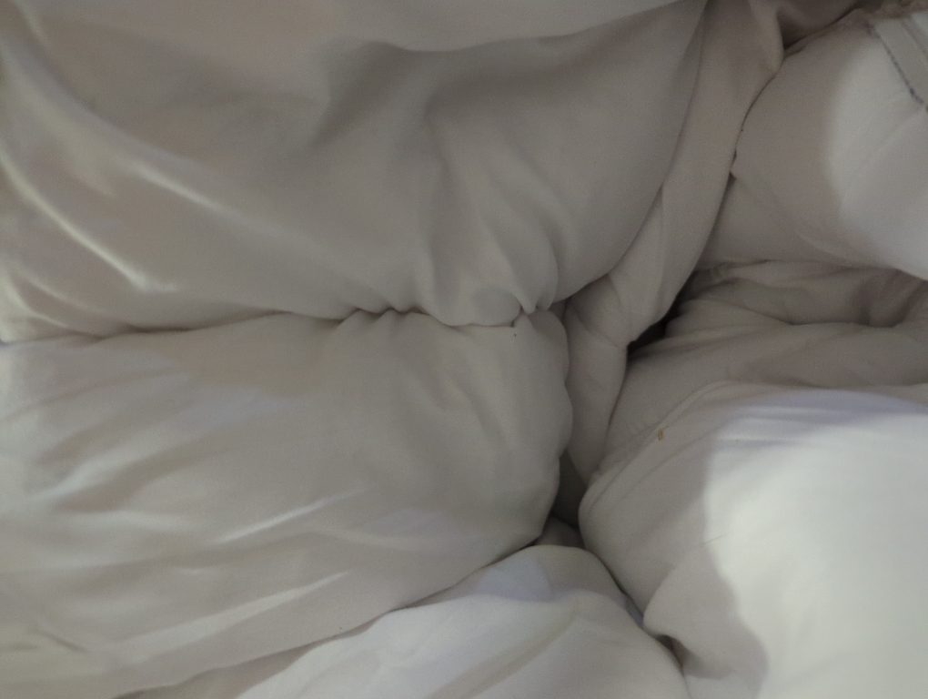 Mattress Topper Twin - Cooling Breathable Pillow Top Mattress Pad for Back Pain Relief - Deep Pocket Topper Fits 8-20 Inches Mattress