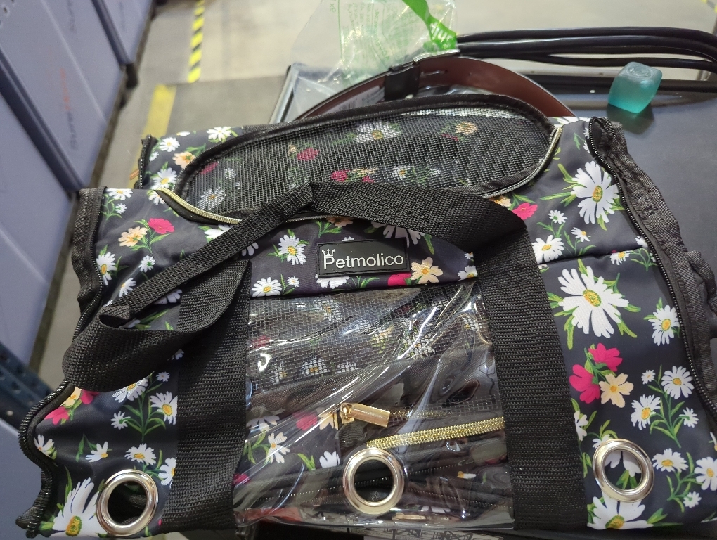 Petmolico Cat Carrier Dog Carrier, Airline Approved Soft Pet Travel Carrier with 3 Open Doors Mesh Windows for Cats Puppy 16 lbs, White Daisy