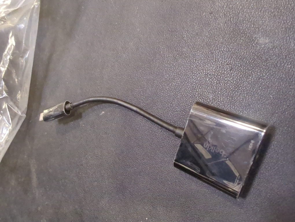 Belkin USB C to HDMI Adapter   USBC Charging Port to Charge While You Display, Supports 4K UHD Video, Passthrough Power up to 60W for Connected Devices, Compatible with MacBook, iPad, Windows