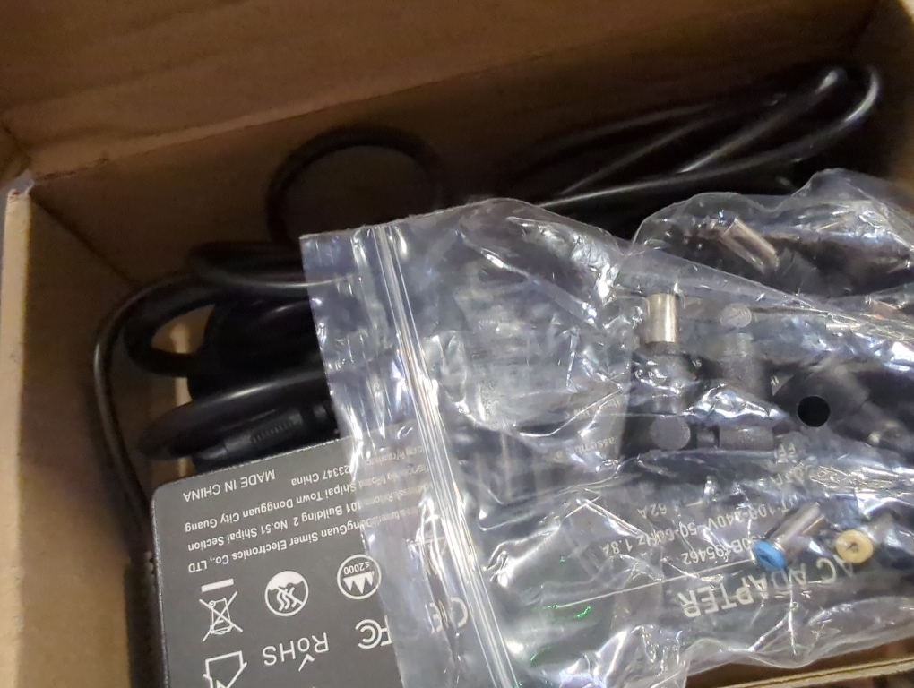 90W Universal AC Adapter Laptop Charger Compatible with Dell HP Acer Asus Lenovo IBM Sony Fujitsu Gateway Notebook Ultrabook Chromebook Power Supply Cord with 16 Tips