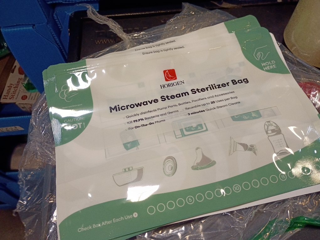 Larger Microwave Sterilizer Bags, Reusable Baby Bottle Sterilizer Bags(20 Uses Per Bag), Microwave Steam Sterilizer Bags Great Cleaner for Baby Bottle and Pump Parts When Travel and Work(16 Packs)