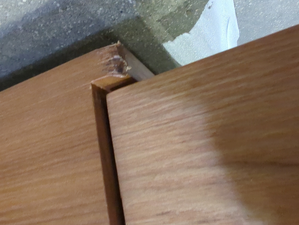 Wooden 4 Door Entertainment Center With Push In Doors