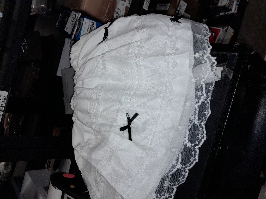 Harajuku Lolita Kawaii Casual Style Elastic Waist Cute Black Bows with Lace Hem Trim White Pleated Tiered Skirt size small