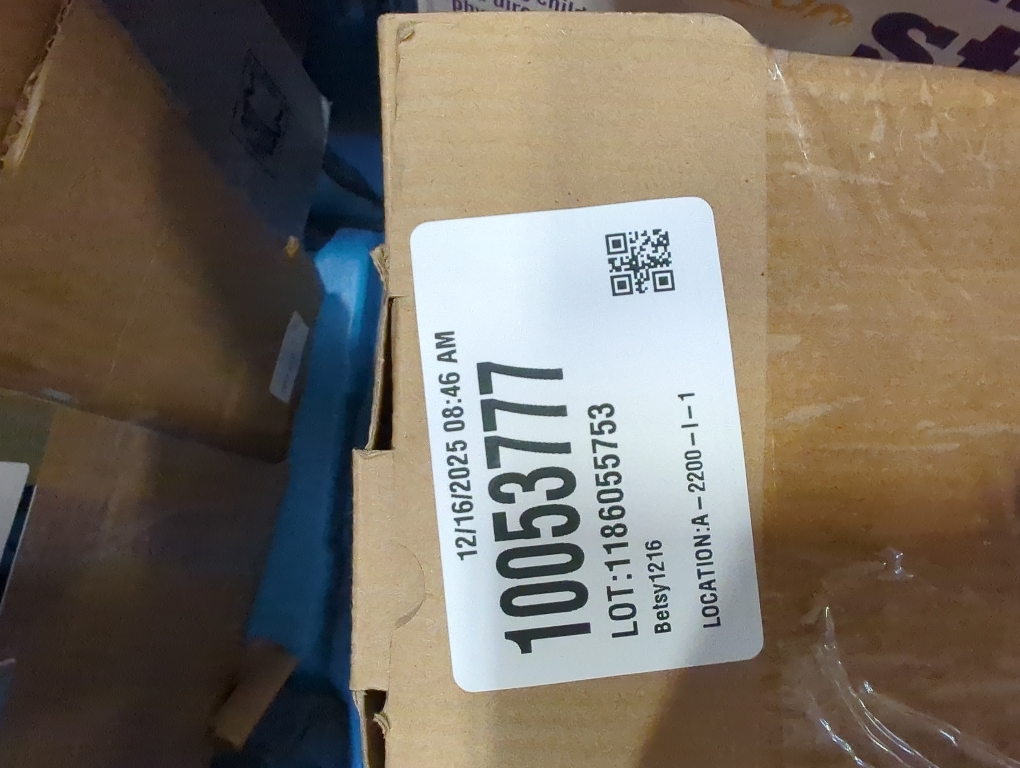 Bedsure GentleSoft Sherpa Fleece Throw Blanket for Couch - Thick and Warm Throw for Women and Men, Soft Fuzzy Plush Blanket for Winter, Navy, 50x60 Inches