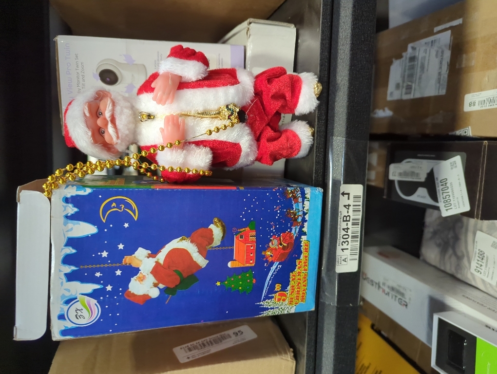 Upgraded Electric Climbing Rope Santa Claus 3 Gears Animated Climbing Christmas Santa Toy Novelty Plush Santa Climbing Rope Musical Ornament for Decoration Gift