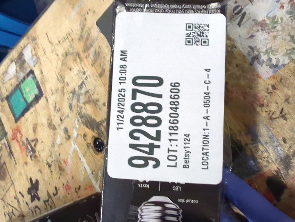 GE Lighting 93130689 LED Bullet Shape Light Bulb, Flicker Flame, Candelabra Base, 1 Watt - Quantity 1