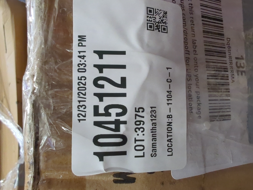 Traffic Light Wall Lamp Remote Control Retro Kids Bedroom Stop Light, Plug in Industrial LED Wall Sconce, 18.5’’ Vintage Fun Signal Lights for Home Office Bar Garage Car Room Decor Christmas