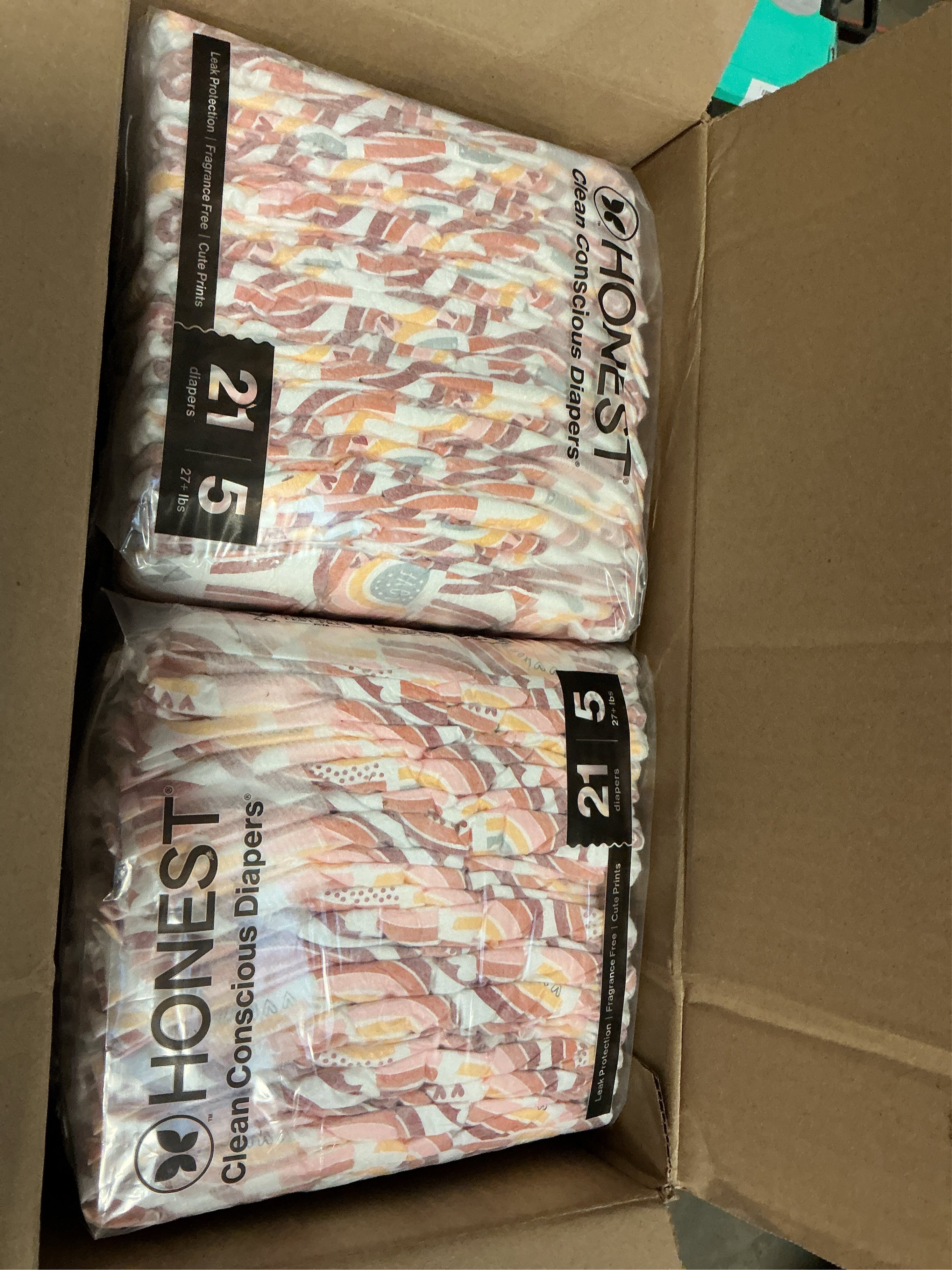 The Honest Company Clean Conscious Diapers for Sensitive Skin Up to 100% Leakproof Hypoallergenic Fragrance-Free Baby Girl Prints Super Club Box Size 5 (27 lbs) 84 Count (Prints