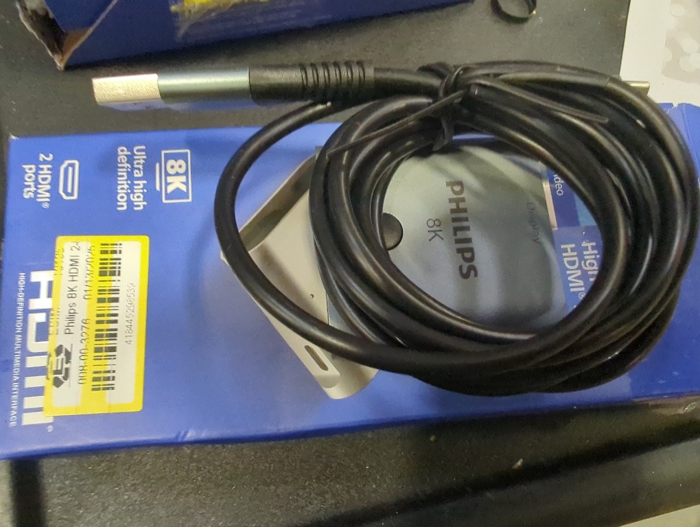 Philips 8K HDMI 2-Port Switch - Silver