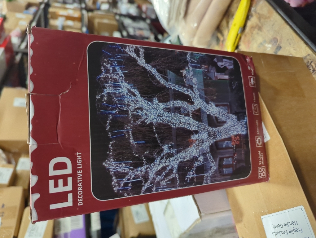 Kwaiffeo Christmas Lights Outdoor, 8 Tubes Meteor Shower Lights LED Snow Falling Icicle Cascading Light for Xmas Tree Wedding Decoration Party, UL Plug, White