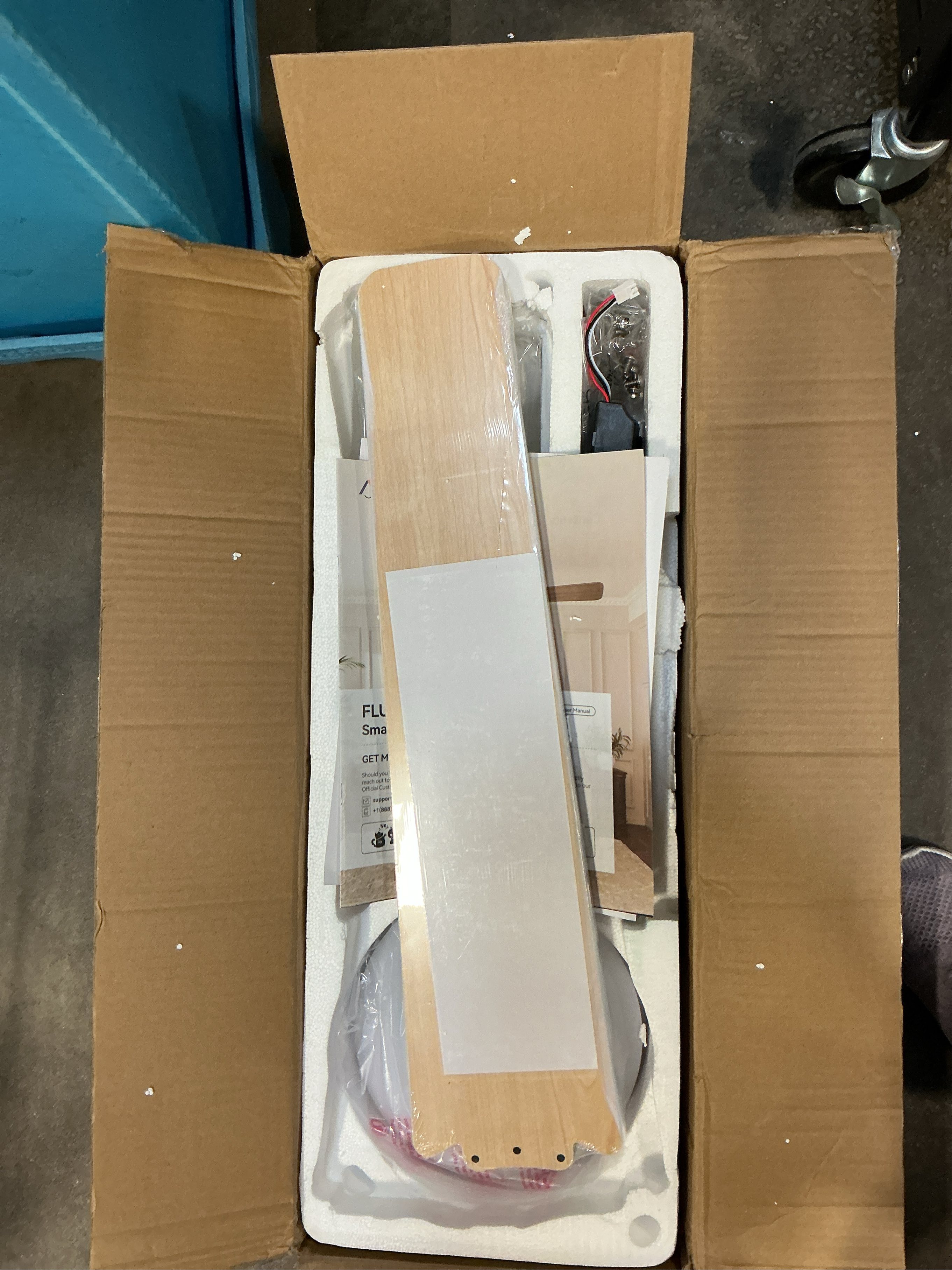 Amico Ceiling Fans with Lights, 52 inch Low Profile Ceiling fan with Light and Remote Control, Flush Mount, Reversible, 3CCT, Dimmable, Noiseless, White Ceiling Fan for Bedroom, Indoor/Outdoor Use