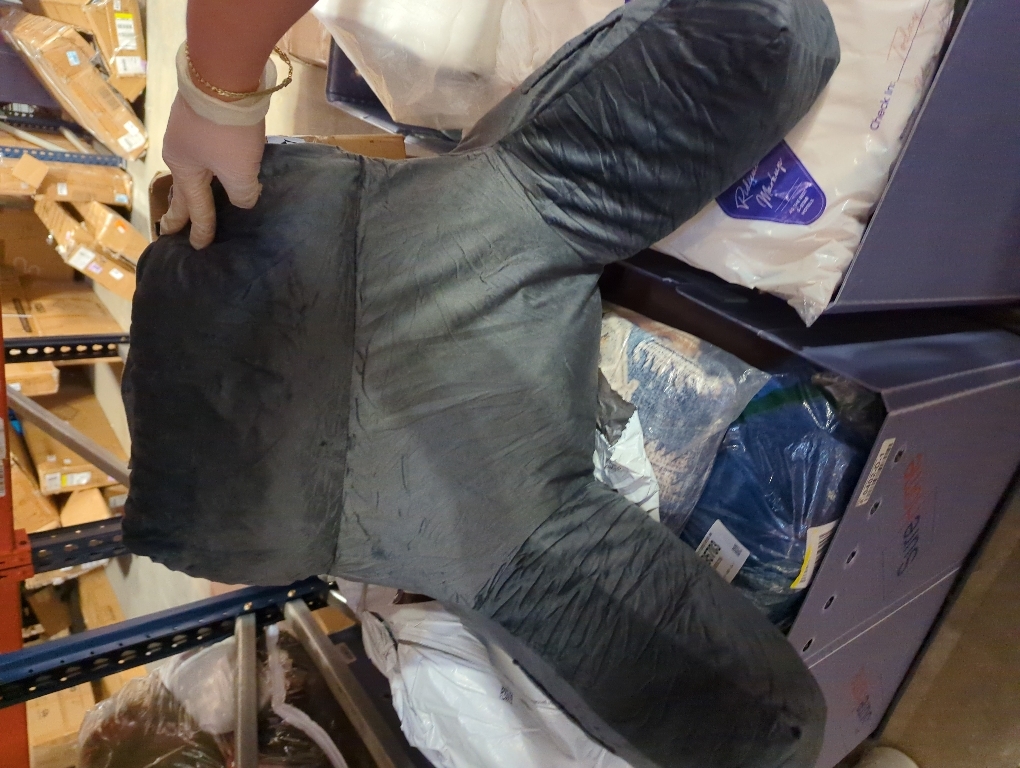 Sasttie Reading Pillows for Sitting in Bed Adult, Velvet Back Pillow Bed Sitting Up, Back-Rest Support Cushion for Sit Up on Couch, Sofa, and Floor, Dorm Essentials, Oeko-Tex Certified, Dark Grey