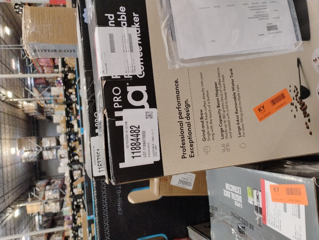 Bella PRO - Perfect Grind Programmable Single-Serve Coffee Maker with Integrated Burr Grinder - Stainless Steel