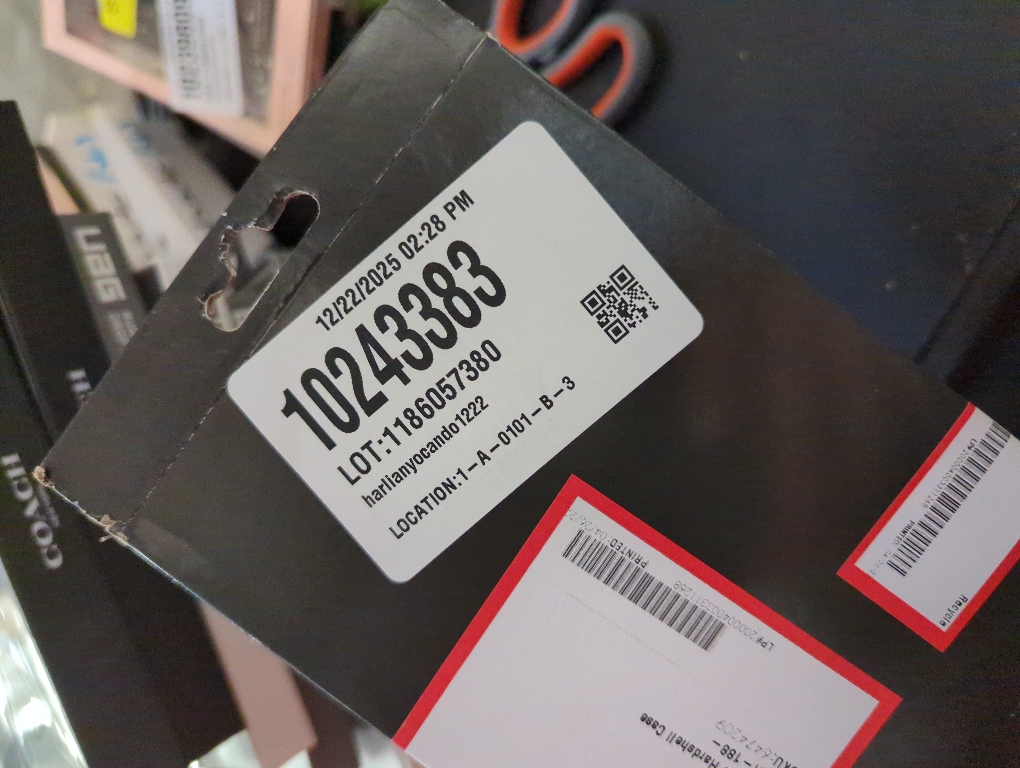 Kate Spade New York iPhone 15 Pro Case, Compatible with MagSafe - Hollyhock Cream