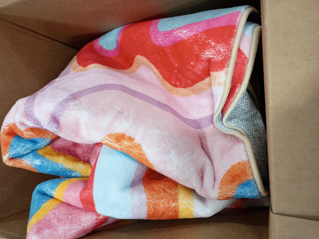 Vintage Abstract Small Area Rug 5 x 7Hippie Aesthetic Groovy Striped Cute Bathroom Rug Non-Slip Colorful Orange and Blush Washable Throw Rug for Kitchen Entryway Indoor Doormat