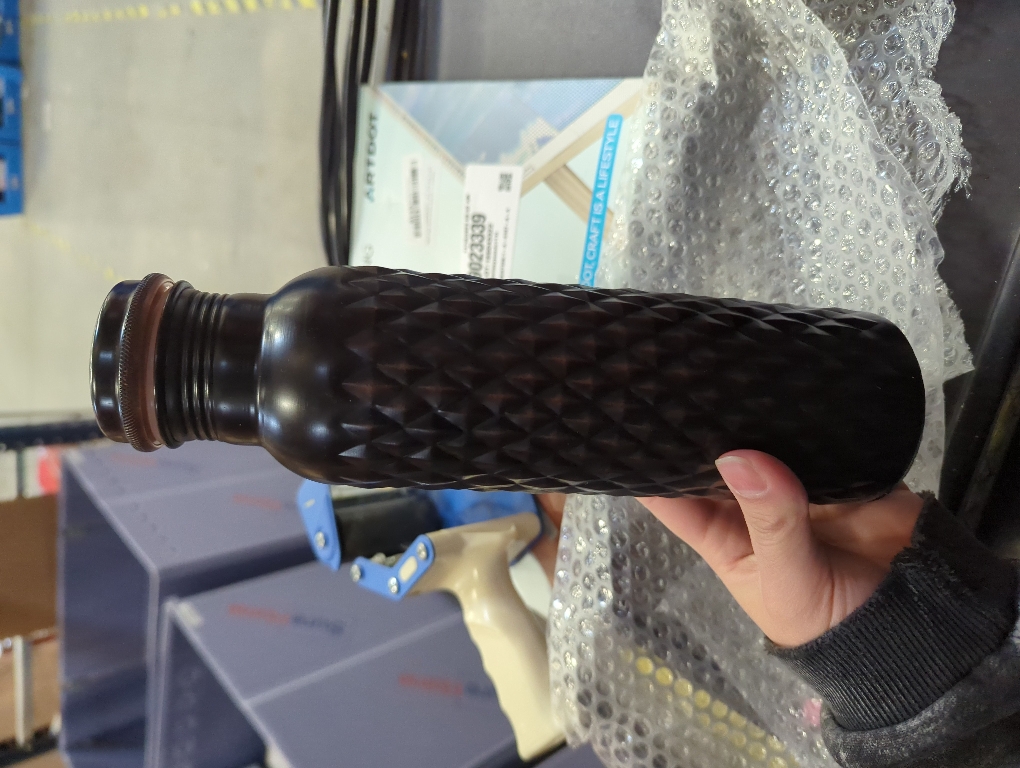 STAGLIFE Copper Water Bottles for Drinking Water for Men Women - Pure Copper Ayurvedic Water Bottle Drinking Jug - Vessel Dispenser with Ayurveda Benefits for Sports Fitness Yoga - 33 Ounces