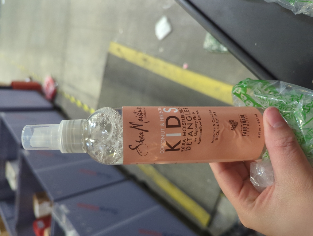 SheaMoisture Kids Coconut & Hibiscus Extra Moisturizing Detangler,  8 OZ