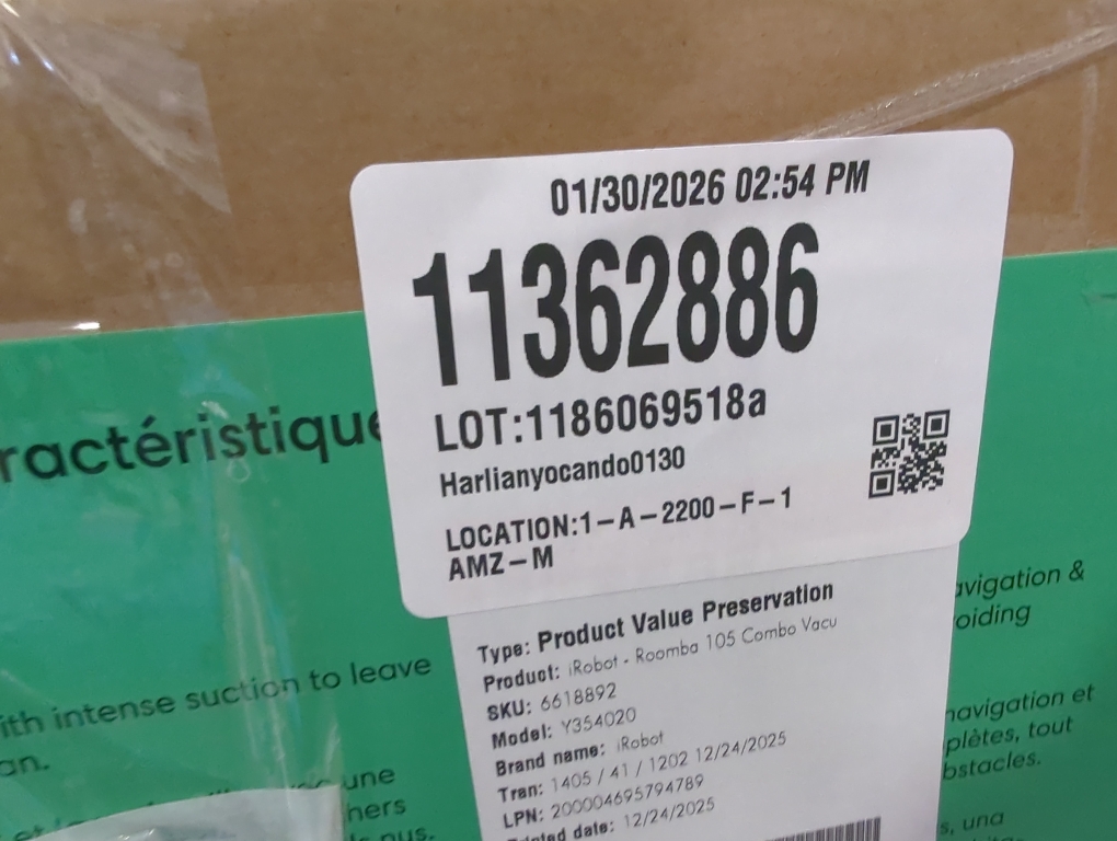 Roomba 105 Combo 13. 2 in. Robotic Vacuum and Mop   with Smart Navigation   AutoEmpty Dock​ in Black