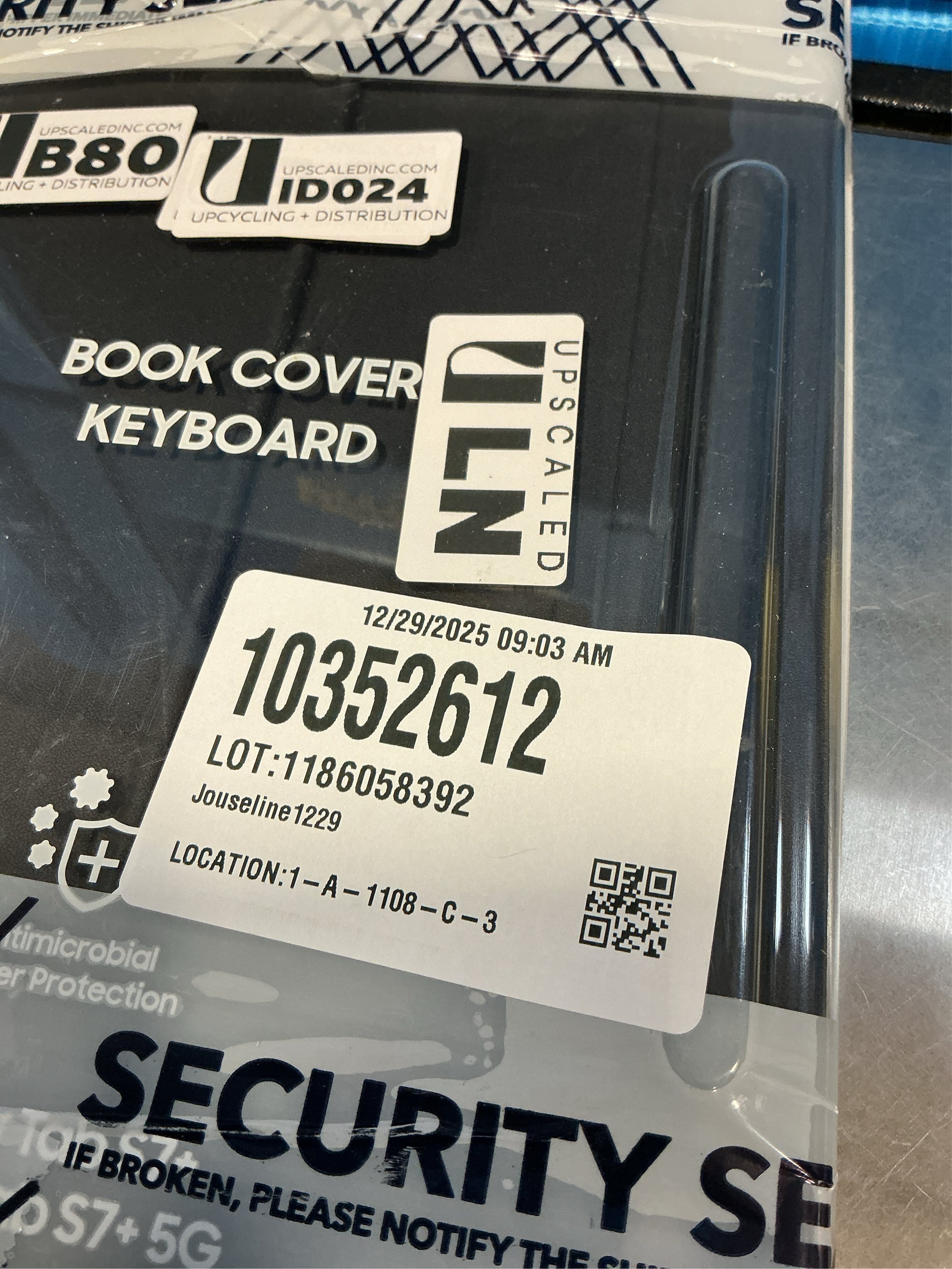 SAMSUNG Galaxy Tab S7  Keyboard, Black