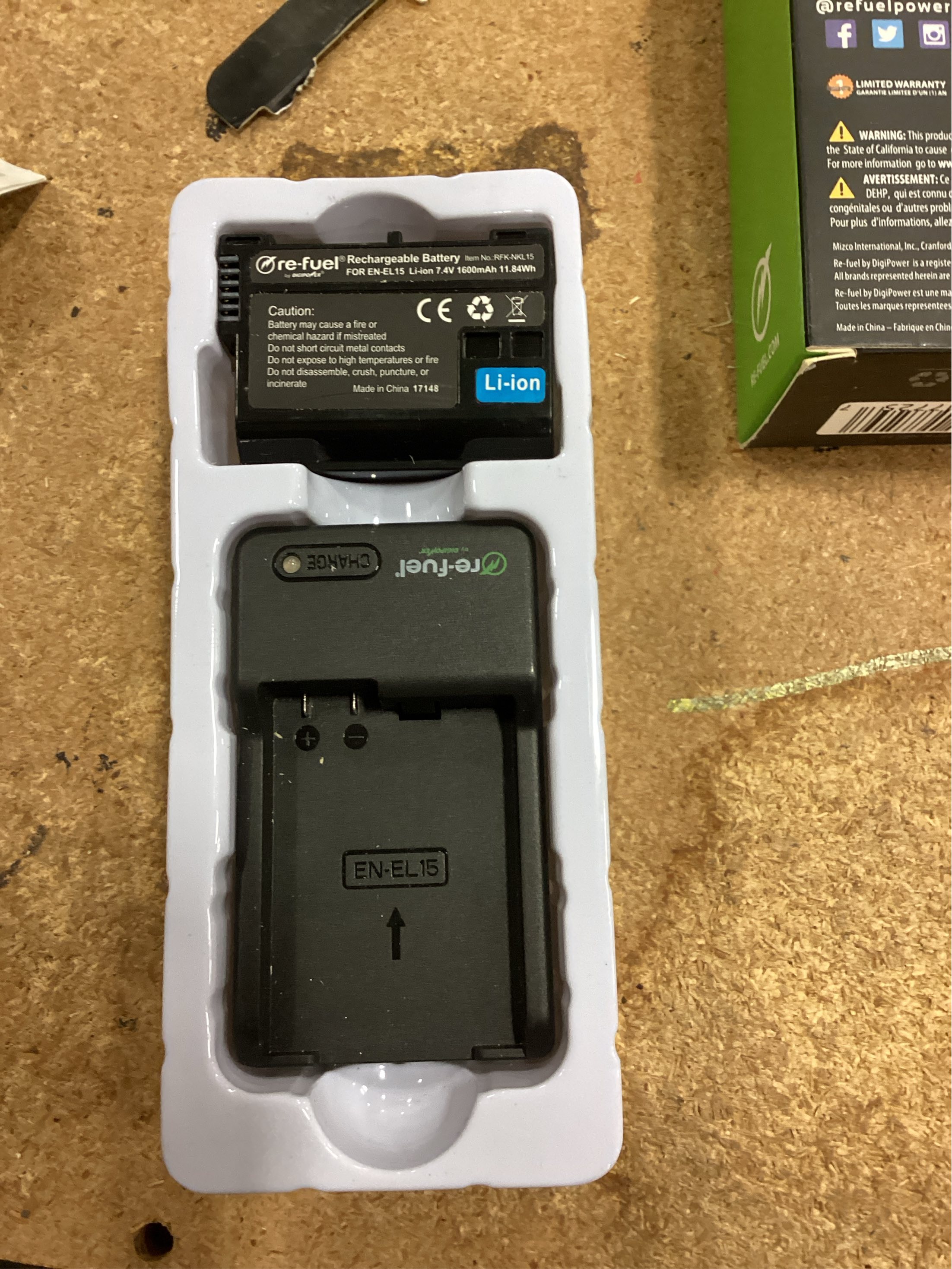 Digipower - EN-EL15 Digital Camera Battery & Charger kit, Replacement for Nikon EN-EL15 Battery Pack - Black